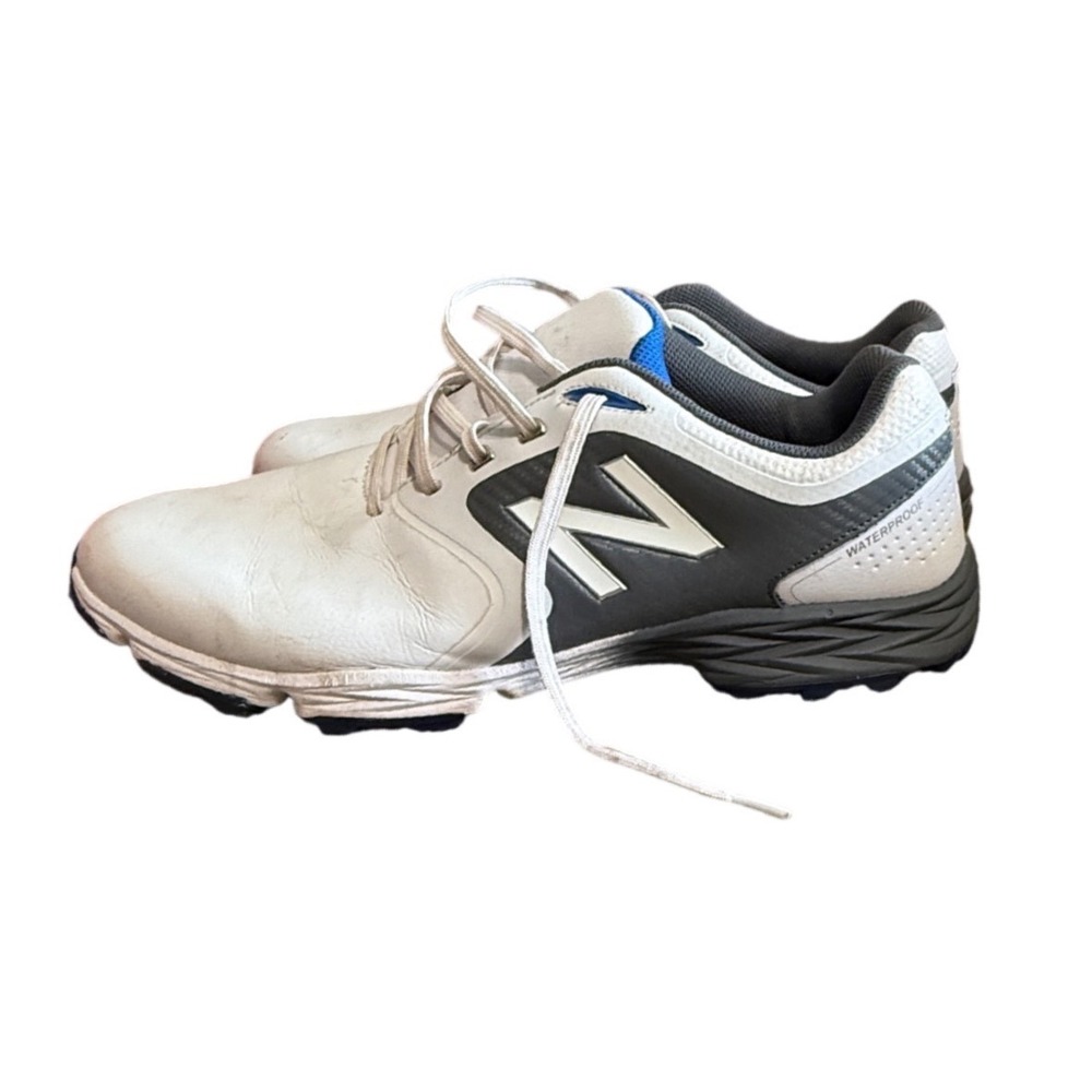 New Balance Golf Shoes Striker V2 14 White Grey Good Waterproof Spiked Cleats